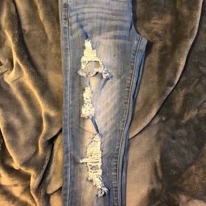 Tattered skinny jeans